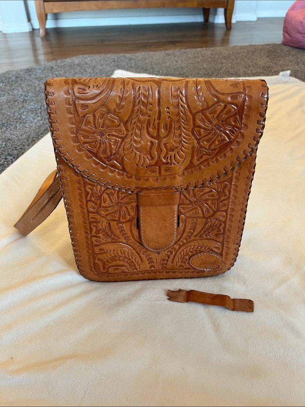 Sergio’s Collection Hand-Tooled Leather Crossbody Bag in Tan